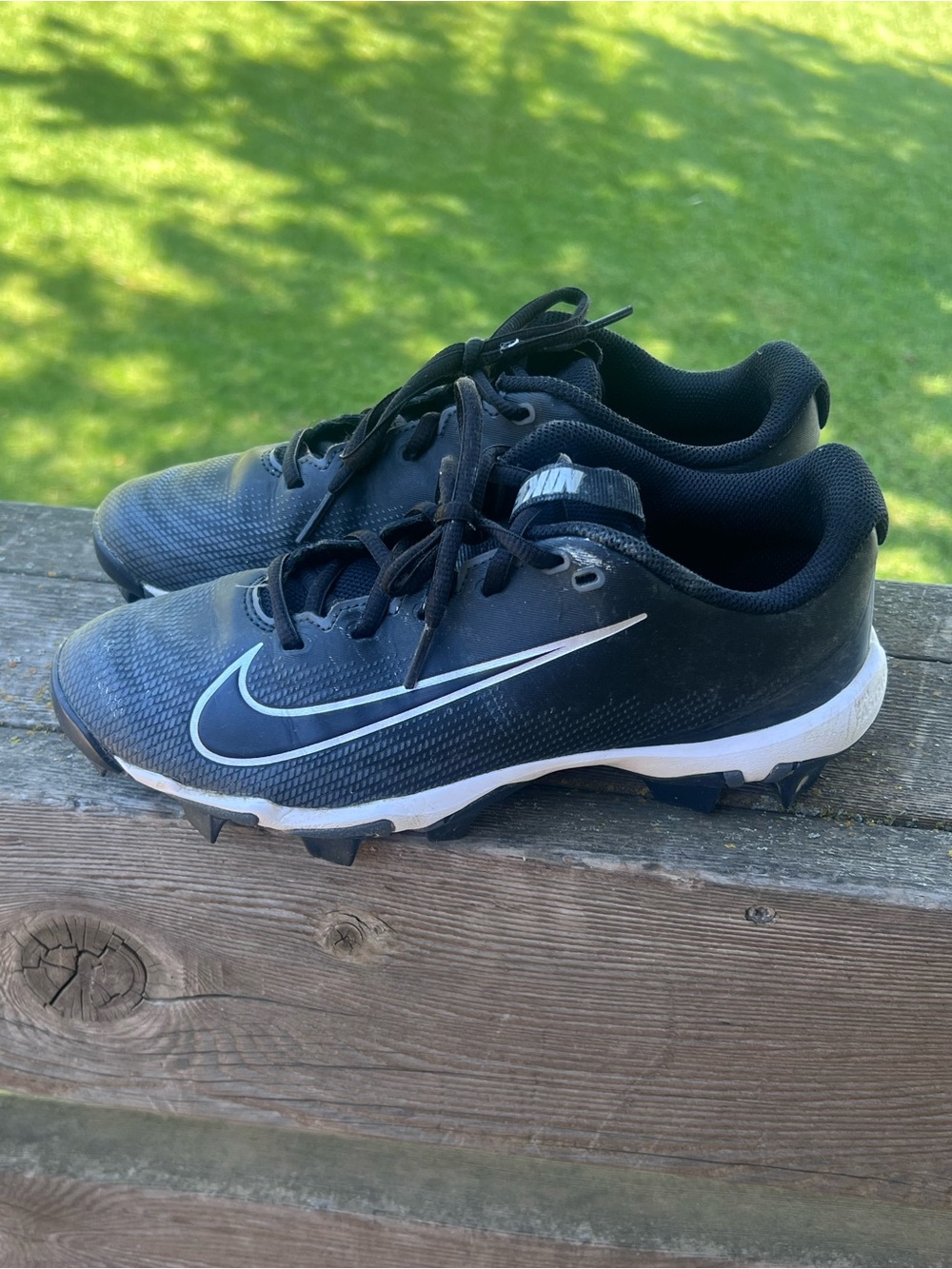 Nike Kids Black football Cleats  • youth big kids 6